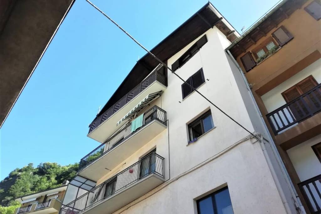 Mansarda Bellavista - Your Mountain Holiday Premana Luaran gambar